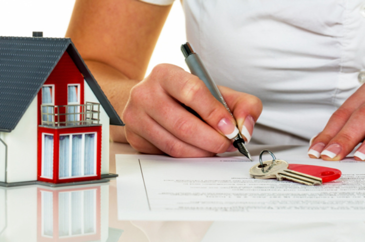 Can Tenant Possess Property Beyond Prescribed Time In Absence of Registered Document ?